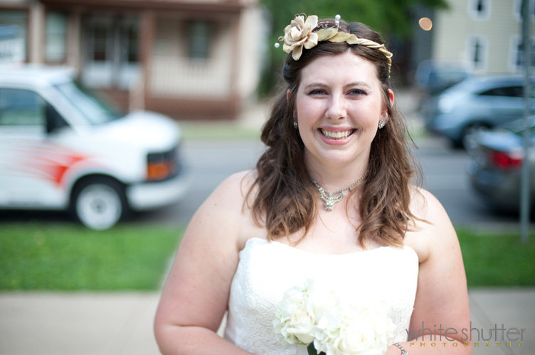 white shutter laura reno 25